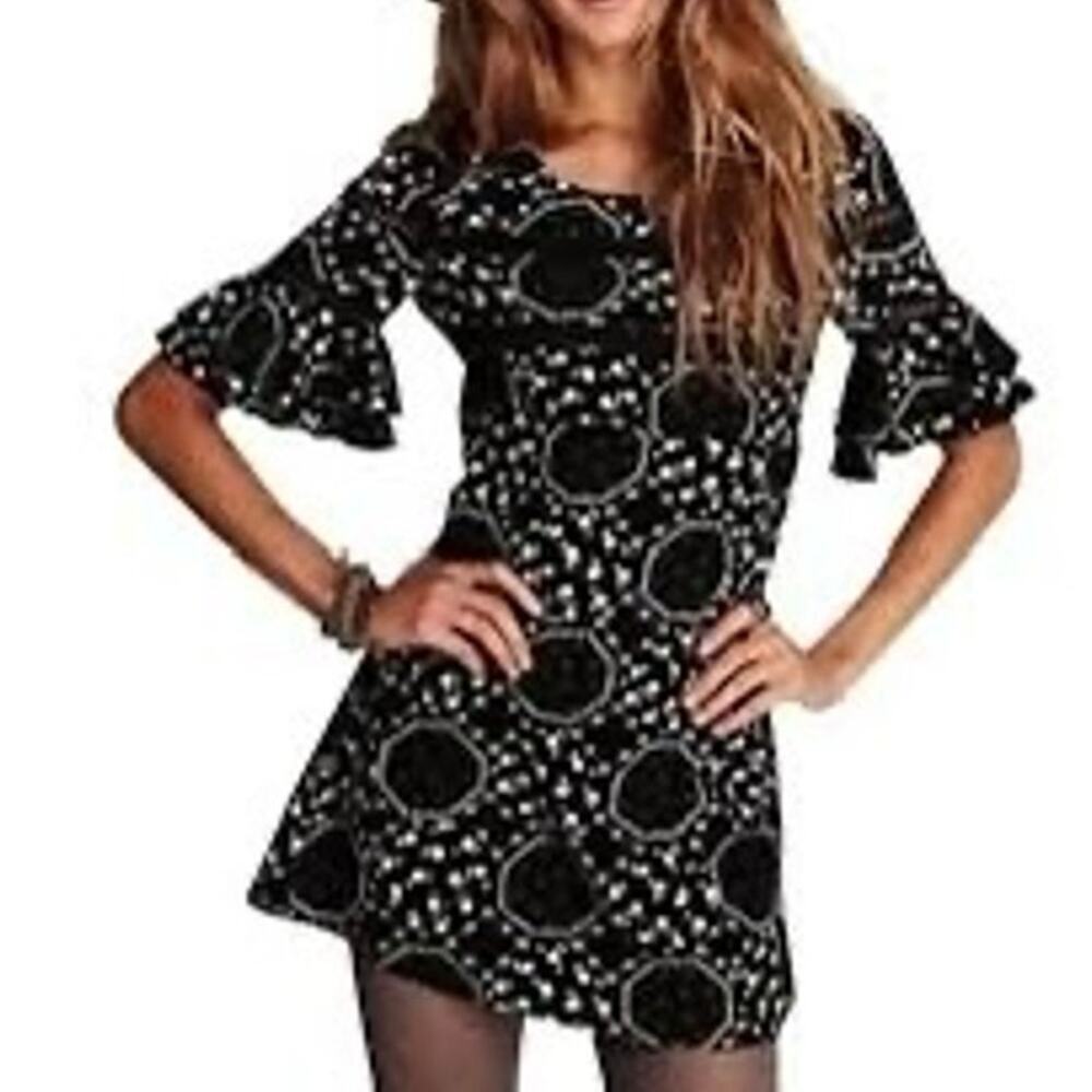 Free People Black White Floral Geometric Mini Dress Tunic Size 2 Lace Trim